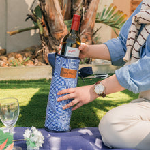Load image into Gallery viewer, Lazy Dayz Insulated Wine Bottle Tote - Makena
